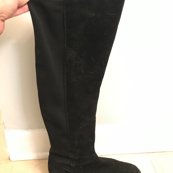 Black Bernardo Boots - Picture 3 of 5